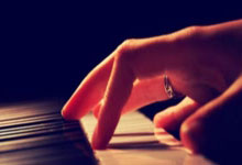 bet365：这才是千万合同应有的水准啊！湖人后场大将这是真的开窍了吗？.